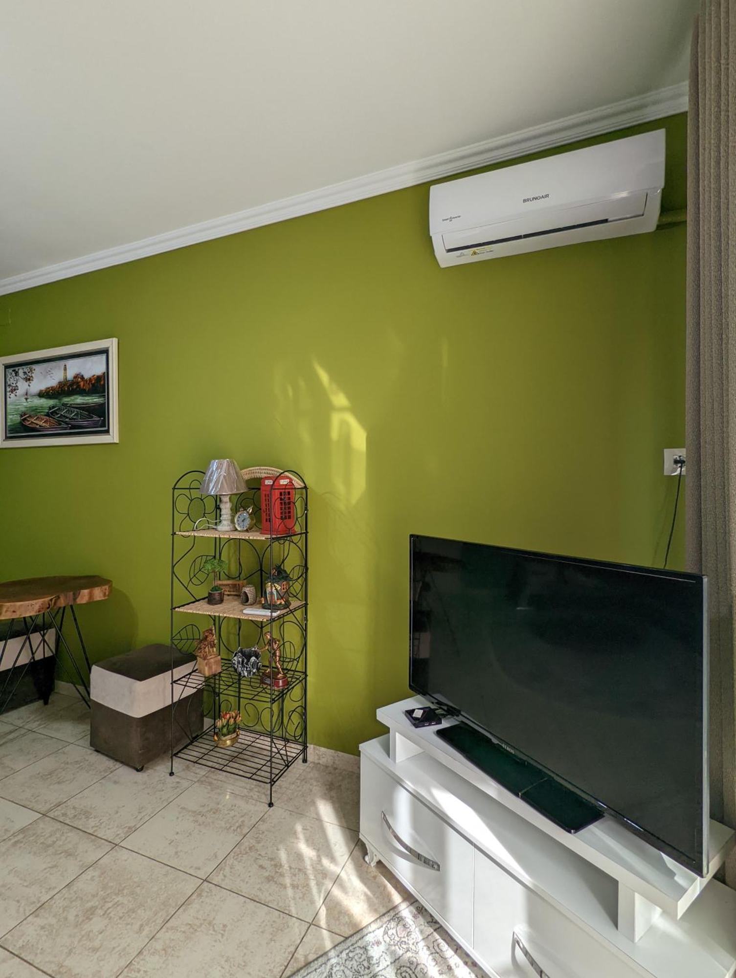 Apartamento Downtown Retreat "Spiranca" Tirana Exterior foto
